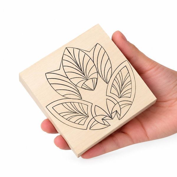 Basswood practice board STRYI with a pattern, 100&times;100&times;20 mm